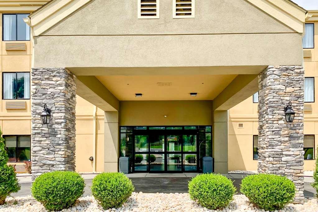 Comfort Inn & Suites Troutville - Roanoke North - Daleville Extérieur photo
