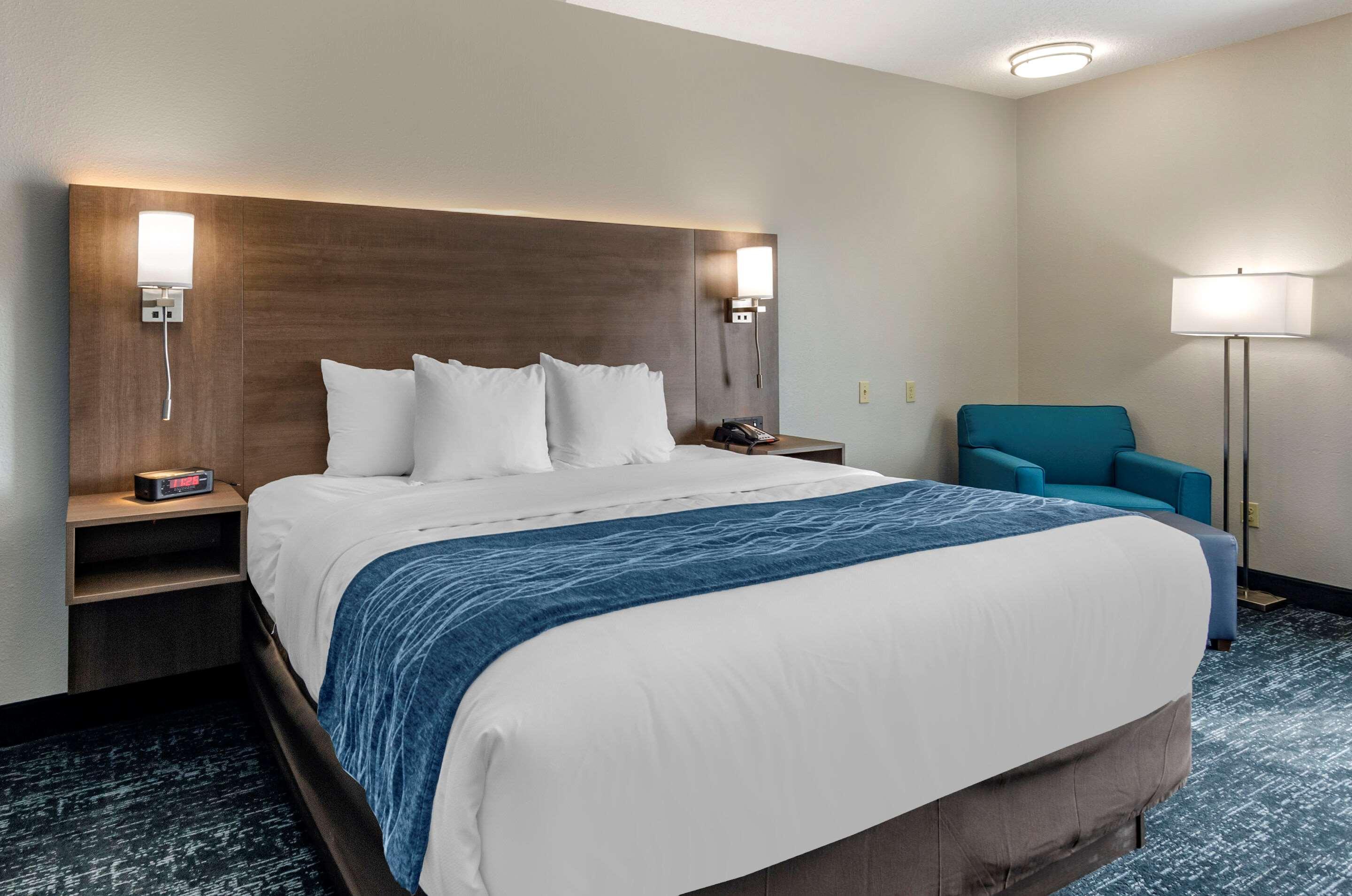 Comfort Inn & Suites Troutville - Roanoke North - Daleville Extérieur photo