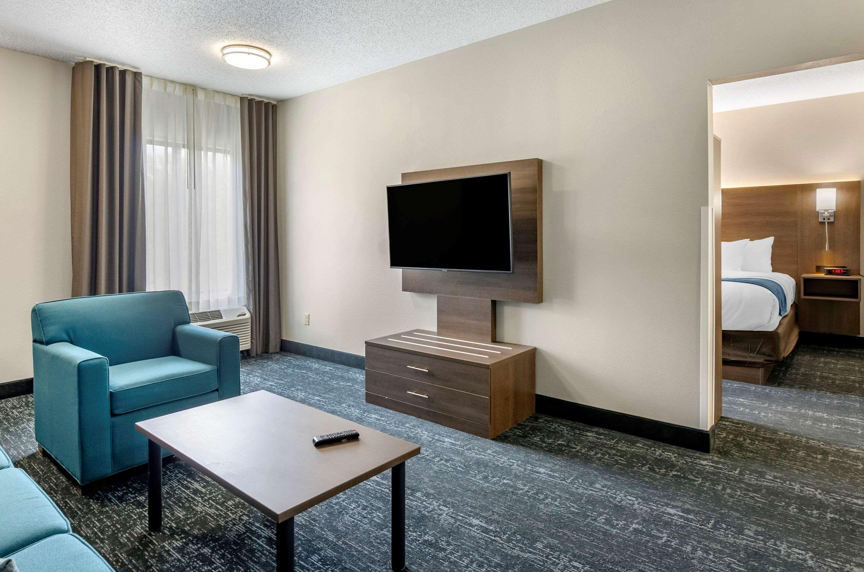 Comfort Inn & Suites Troutville - Roanoke North - Daleville Extérieur photo