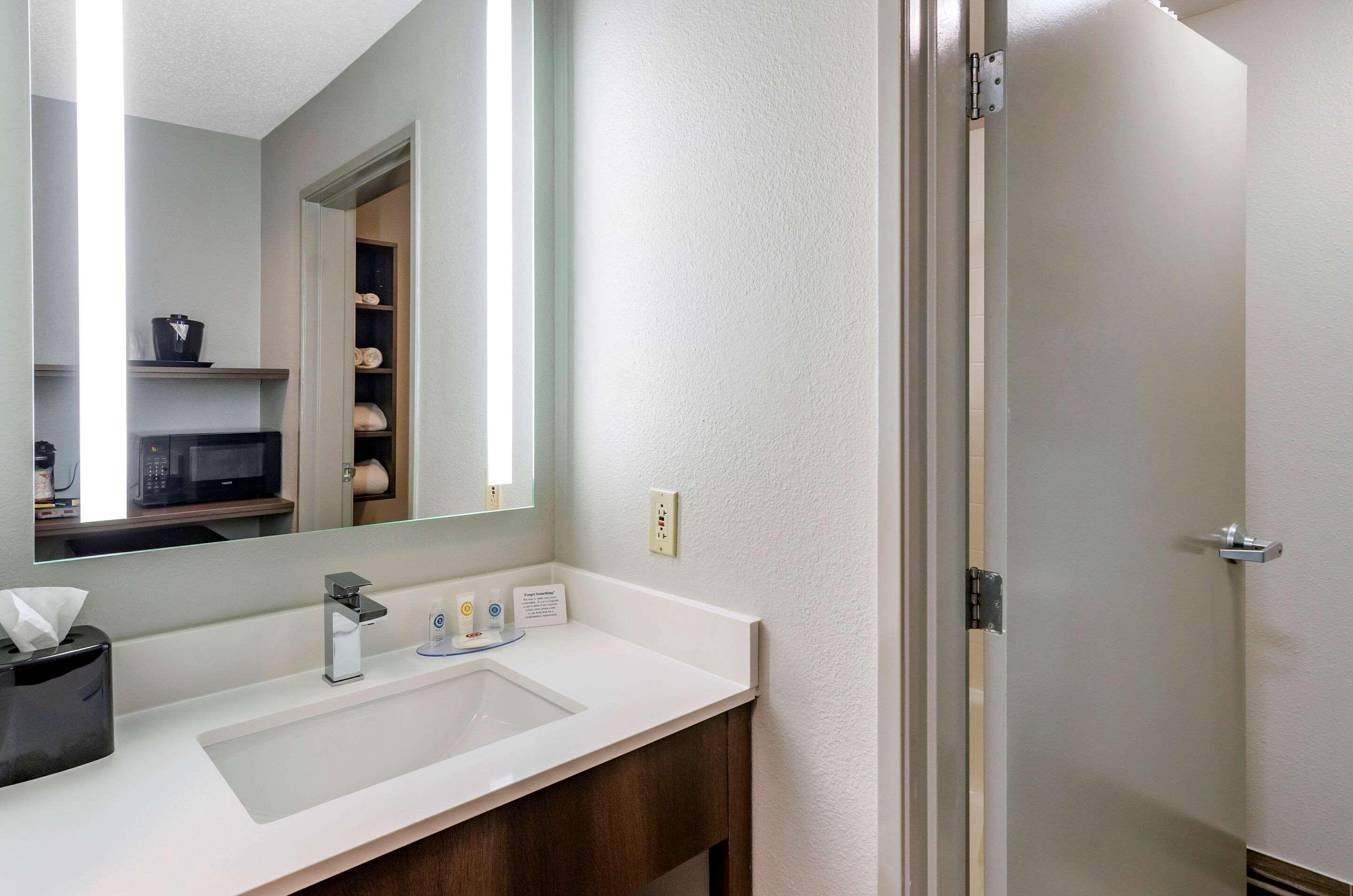 Comfort Inn & Suites Troutville - Roanoke North - Daleville Extérieur photo