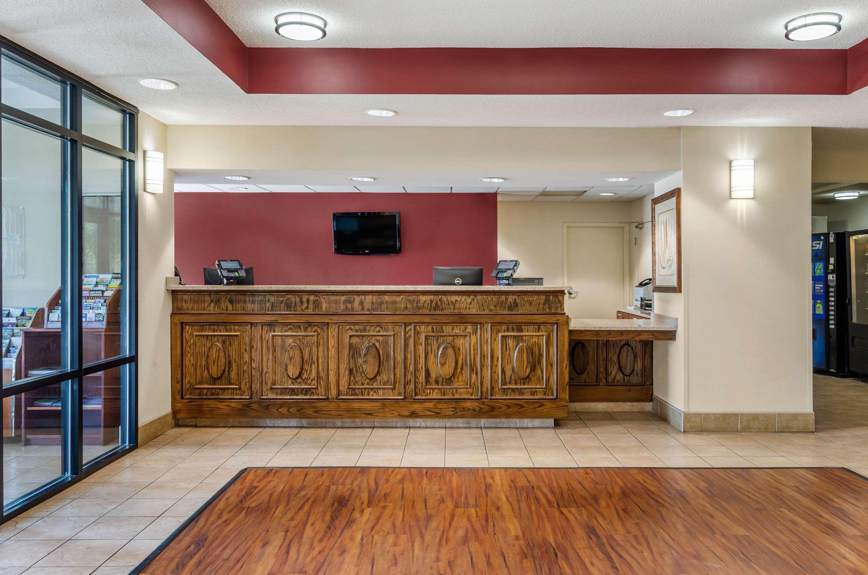 Comfort Inn & Suites Troutville - Roanoke North - Daleville Extérieur photo