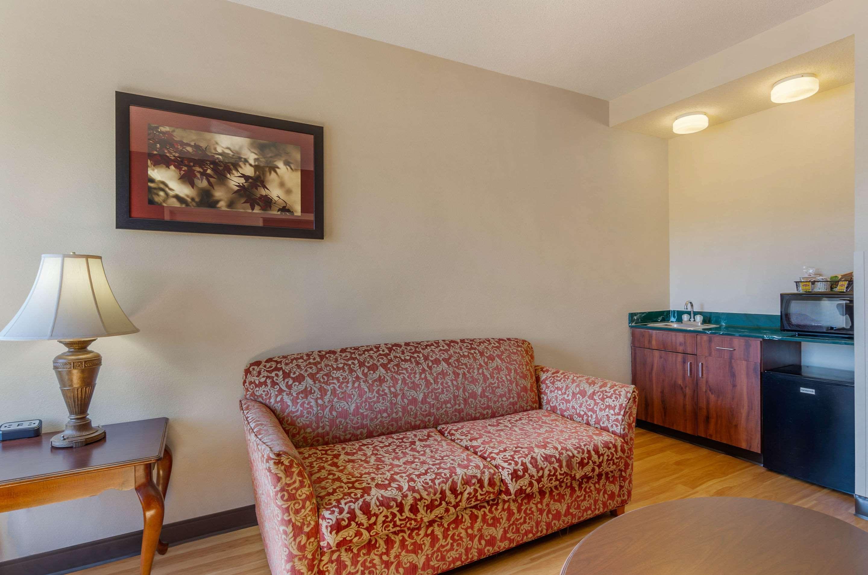 Comfort Inn & Suites Troutville - Roanoke North - Daleville Extérieur photo