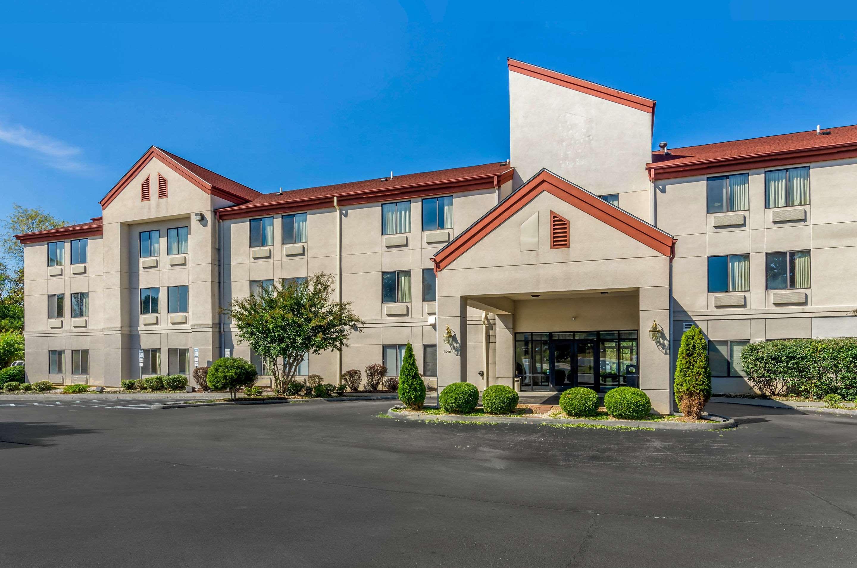 Comfort Inn & Suites Troutville - Roanoke North - Daleville Extérieur photo